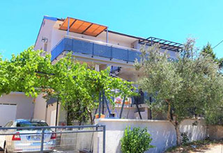 Holiday rentals Pakoštane APARTMAN ROSAN
