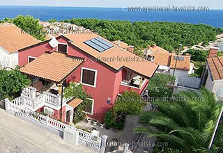 Apartmani Hrvatska: https://www.apartmani-hrvatska.com/apartmani/2225-003.webp