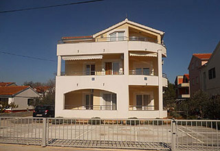 Semesterboenden Srima MARIJA APARTMANI