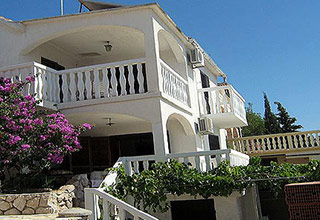 Holiday rentals Drage NAKIĆ DRAGICA