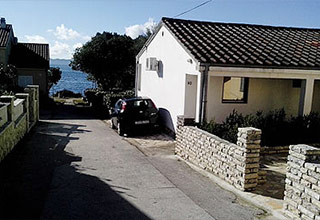 Holiday rentals Petrčane  APARTMAN MARINA