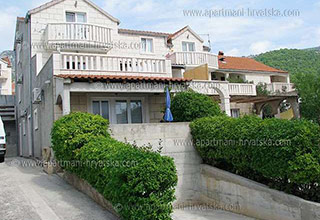 Apartments Croatia: Bol, Brač