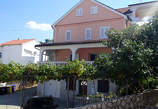 Апартаменты в Хорватии: Малинска