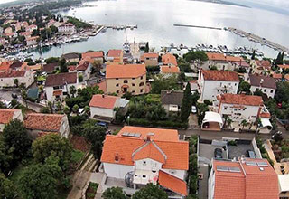 Апартаменты в Хорватии: Малинска