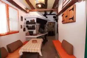 Hrvatska, BAŠKA VODA, Accommodation Ventus