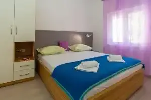 Hrvatska, TUČEPI, Apartments Loncar