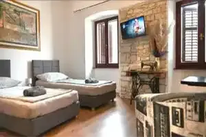 Hrvatska, PULA, Ivana Rooms