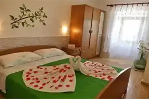 Hrvatska, LUBENICE, Apartmani Milenko Lubenice