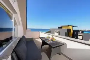 Hrvatska, KOŽINO, Sunset Beach Suites