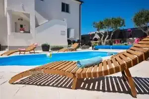 Hrvatska, LJUBAČ, Apartments Feliks