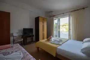 Hrvatska, RAŽANAC, Marina's Apartments