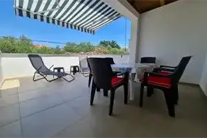 Hrvatska, VIR, Apartmani Jadro