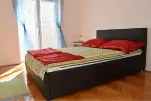 Hrvatska, KLIMNO - OTOK KRK, Apartments Sunshine & Smile