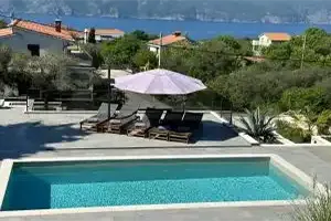 Hrvatska, KRK-BRZAC, Villa Magneli