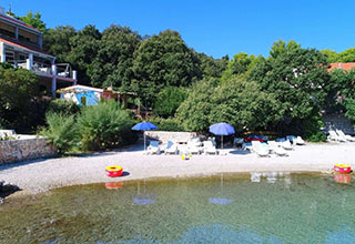 Апартаменты Жрново, Остров Корчула VILLA CEBALO - uvala Vrbovica