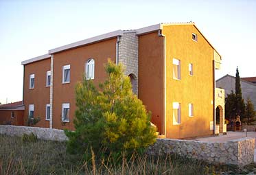 Appartamenti Croazia: alloggi privati a Vrsi